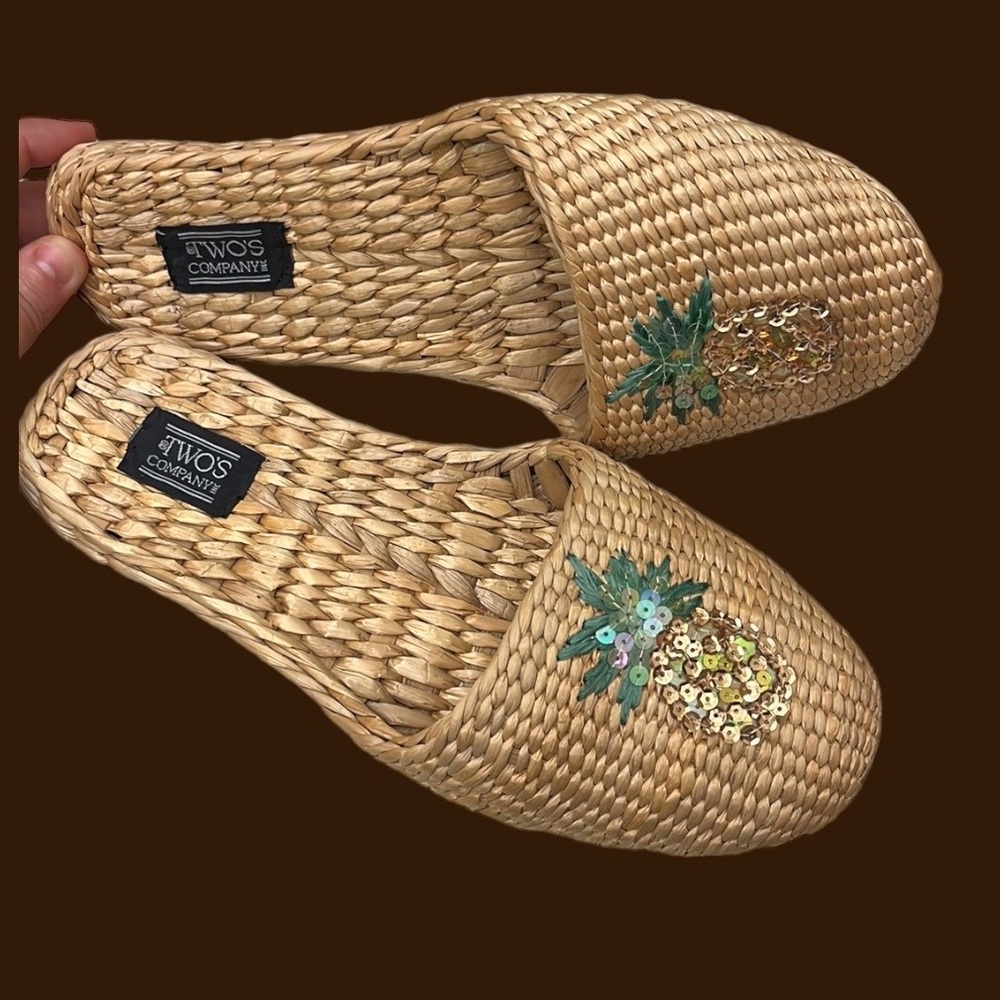 Sequin Pineapple Water Grass Slippers
